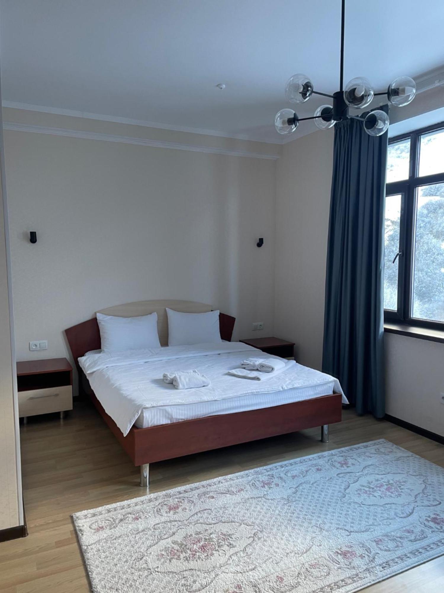 Issyk Ata Retreat Hotel Gorno-Serafimovka Exterior foto